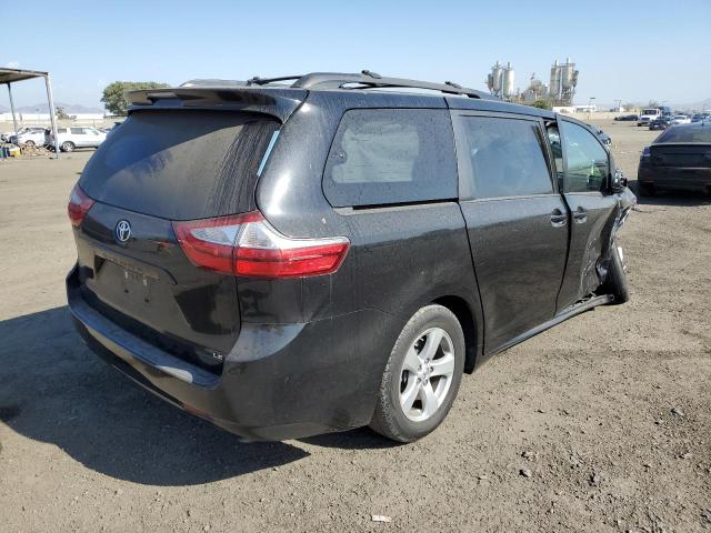Photo 4 from auction – 2017 TOYOTA SIENNA LE with VIN 5TDKZ3DC7HS806107