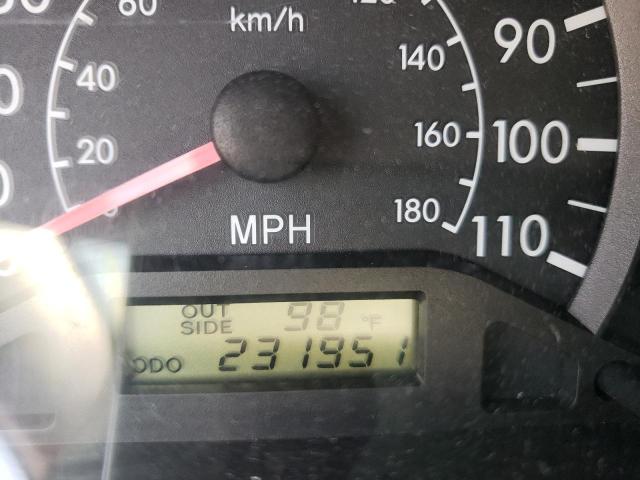 Photo 8 from auction – 2004 TOYOTA COROLLA CE with VIN JTDBR32E842035713