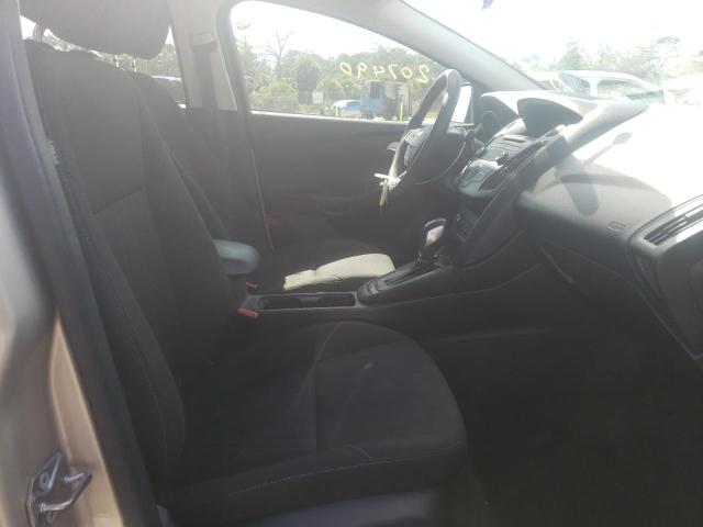 Photo 5 from auction – 2017 FORD FOCUS SE with VIN 1FADP3F23HL275224