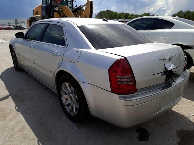 Photo 3 from auction – 2005 CHRYSLER 300C with VIN 2C3AA63H85H673454