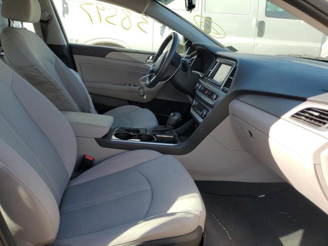 Photo 5 from auction – 2019 HYUNDAI SONATA LIM with VIN 5NPE34AF4KH797382