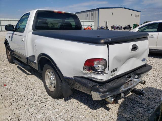 Photo 3 from auction – 1997 FORD F150 with VIN 1FTDF076XVKA76668