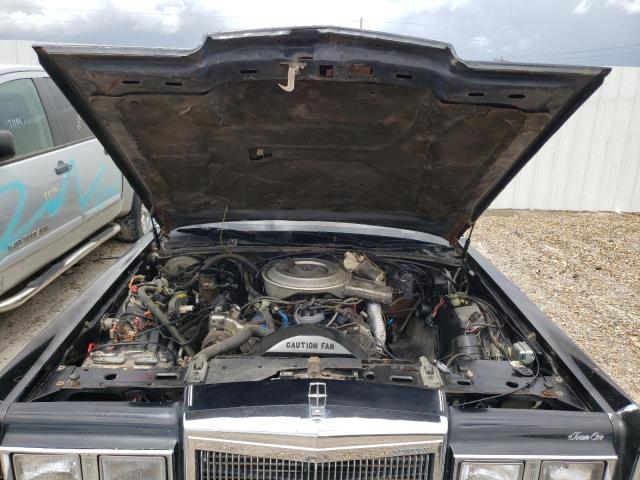 Photo 7 from auction – 1981 LINCOLN TOWN CAR with VIN 1LNBP94FXBY615808