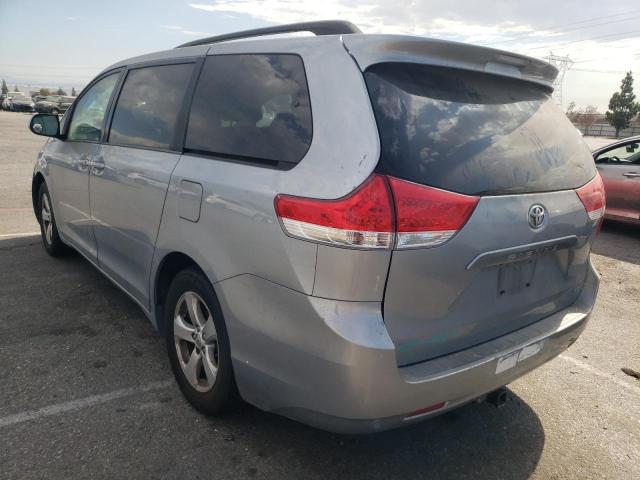 Photo 3 from auction – 2013 TOYOTA SIENNA LE with VIN 5TDKK3DC6DS356125