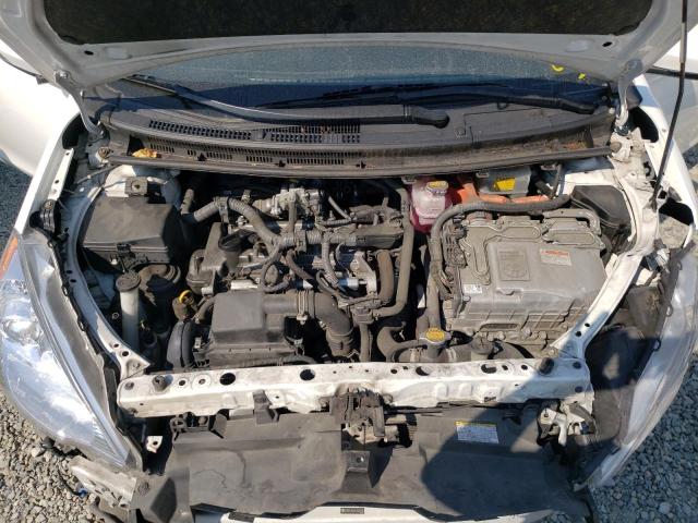 Photo 7 from auction – 2012 TOYOTA PRIUS C with VIN JTDKDTB31C1029981