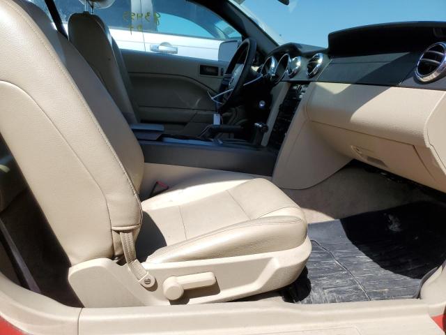 Photo 5 from auction – 2005 FORD MUSTANG with VIN 1ZVFT84N555207156