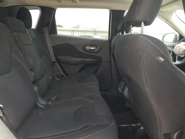 Photo 6 from auction – 2016 JEEP CHEROKEE L with VIN 1C4PJLCB9GW159343