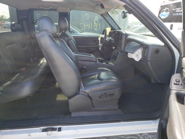 Photo 5 from auction – 2004 CHEVROLET SILVERADO with VIN 2GCEC19T841115021