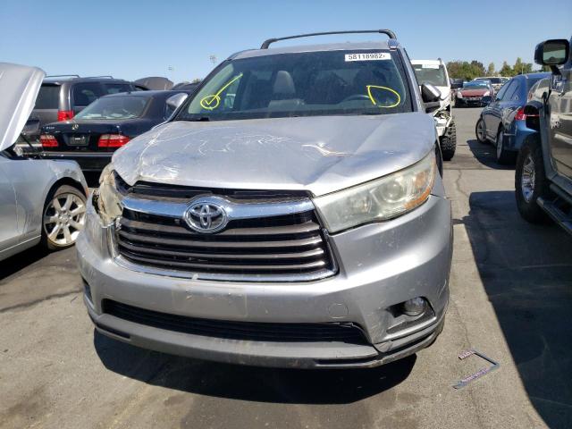 Photo 9 from auction – 2016 TOYOTA HIGHLANDER with VIN 5TDJKRFH6GS236837