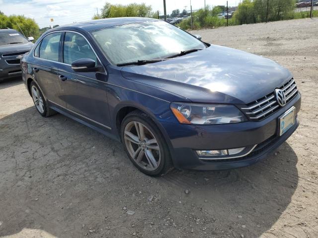 VOLKSWAGEN PASSAT SEL 2014 with VIN 1VWCN7A39EC093670 - Photo from auction