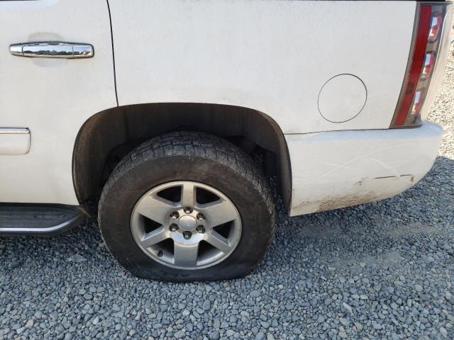 Photo 10 from auction – 2008 GMC YUKON DENA with VIN 1GKFK63808J120951