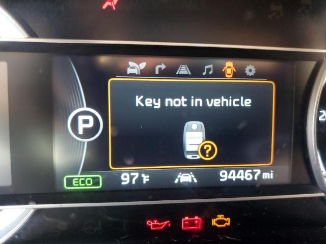 Photo 8 from auction – 2017 KIA NIRO EX TO with VIN KNDCE3LC8H5048236