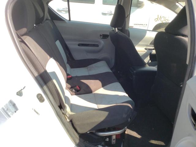Photo 6 from auction – 2012 TOYOTA PRIUS C with VIN JTDKDTB31C1029981