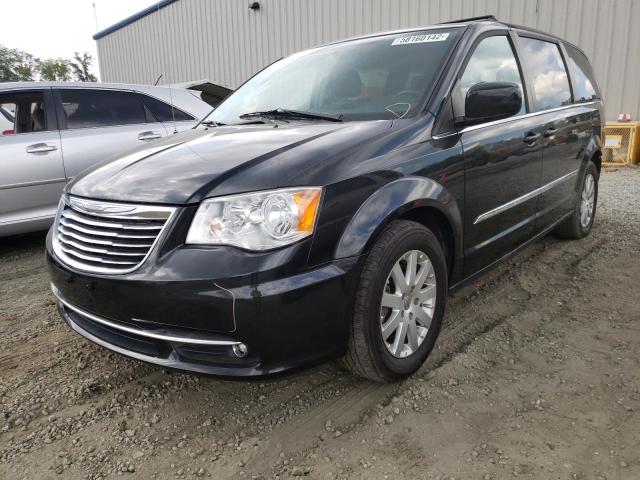 Photo 2 from auction – 2015 CHRYSLER TOWN & COU with VIN 2C4RC1BG5FR752113