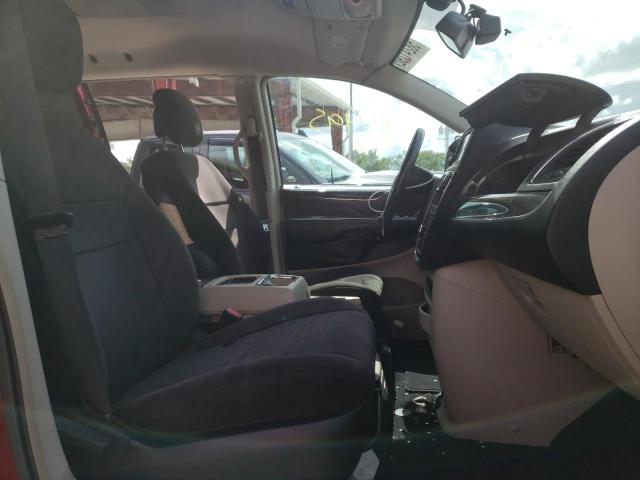 Photo 5 from auction – 2011 CHRYSLER TOWN & COU with VIN 2A4RR5DG3BR637159