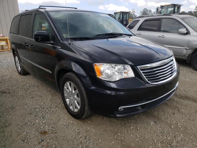 CHRYSLER TOWN & COU 2015 with VIN 2C4RC1BG5FR752113 - Photo from auction