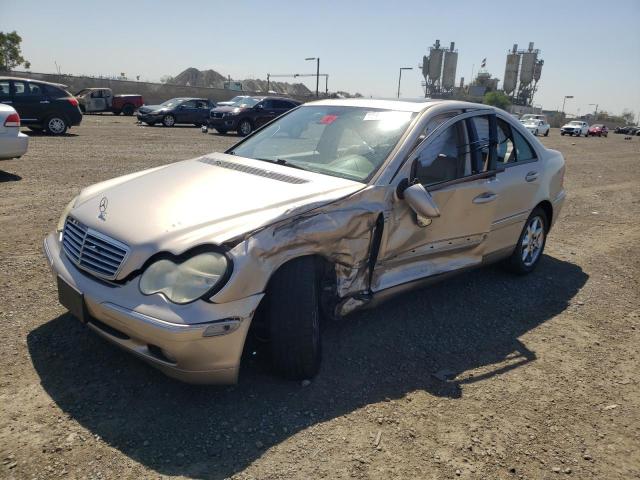 Photo 2 from auction – 2002 MERCEDES-BENZ C 320 with VIN WDBRF64JX2F260819