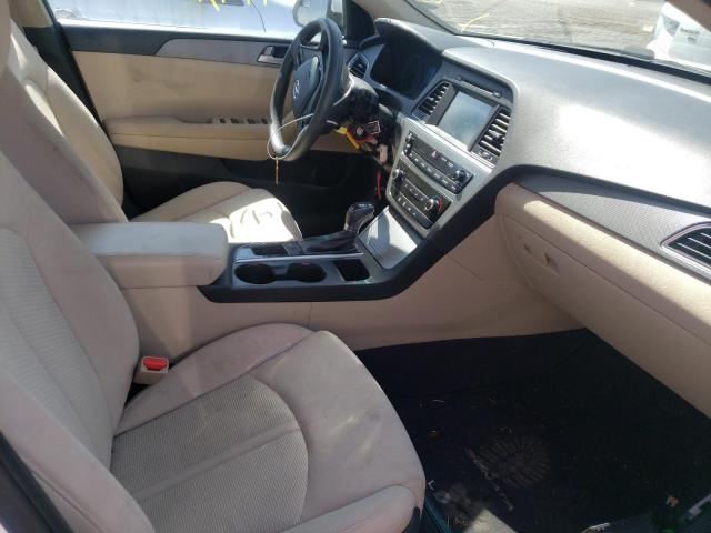 Photo 5 from auction – 2017 HYUNDAI SONATA SE with VIN 5NPE24AF2HH471687