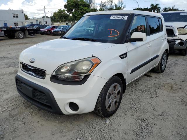Photo 2 from auction – 2013 KIA SOUL with VIN KNDJT2A52D7768593