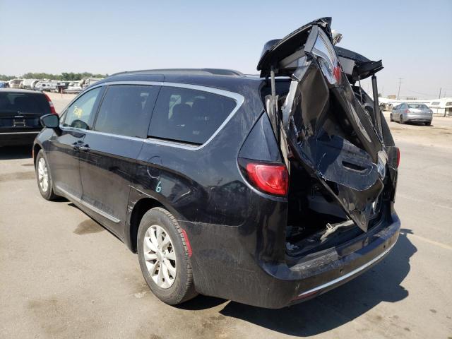 Photo 3 from auction – 2017 CHRYSLER PACIFICA T with VIN 2C4RC1BG6HR702338
