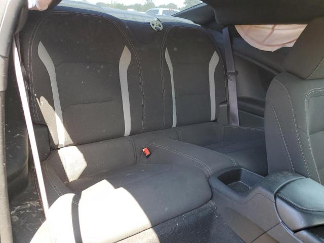 Photo 6 from auction – 2017 CHEVROLET CAMARO LT with VIN 1G1FB1RS0H0109934