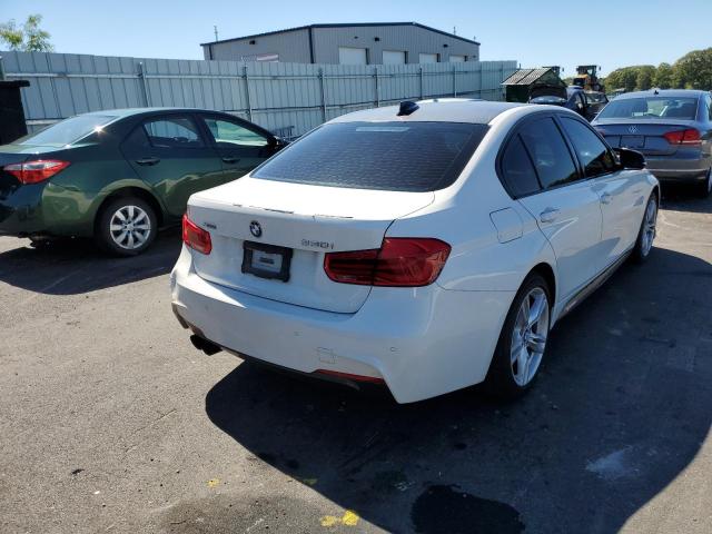 Photo 4 from auction – 2017 BMW 330 XI with VIN WBA8D9G31HNU62154