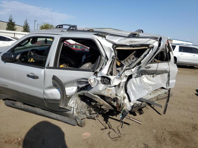 Photo 9 from auction – 2002 FORD ESCAPE XLT with VIN 1FMYU03192KB65947