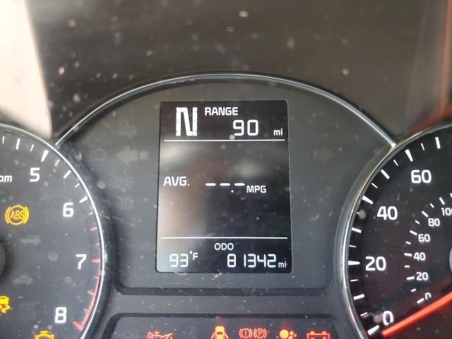Photo 8 from auction – 2017 KIA FORTE LX with VIN 3KPFK4A71HE076370