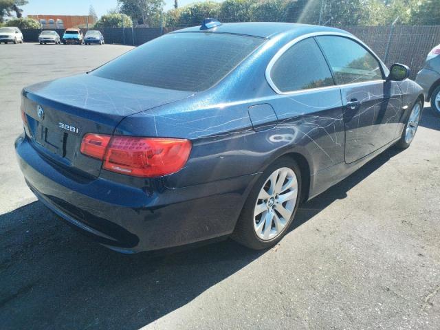 Photo 4 from auction – 2011 BMW 328 I SULE with VIN WBAKE5C50BE573241