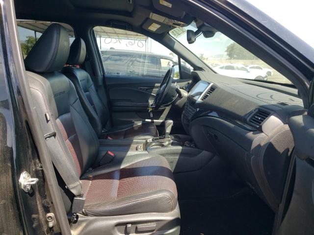 Фото 5 с аукциона – 2017 HONDA RIDGELINE с VIN 5FPYK3F84HB019344