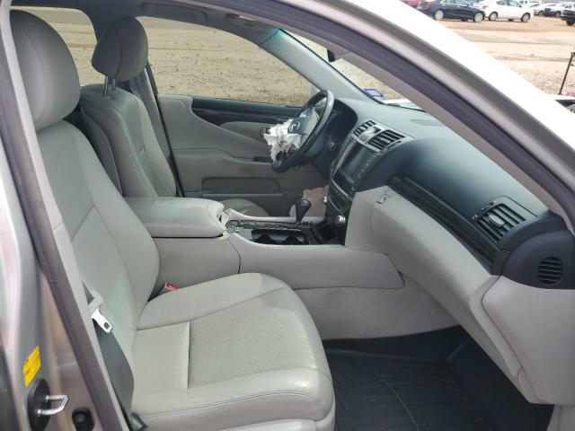 Photo 5 from auction – 2010 LEXUS LS 460 with VIN JTHBL5EF1A5101528