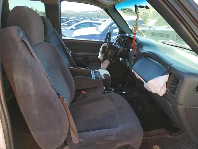 Photo 5 from auction – 2002 CHEVROLET SILVERADO with VIN 1GCEK19TX2Z278423