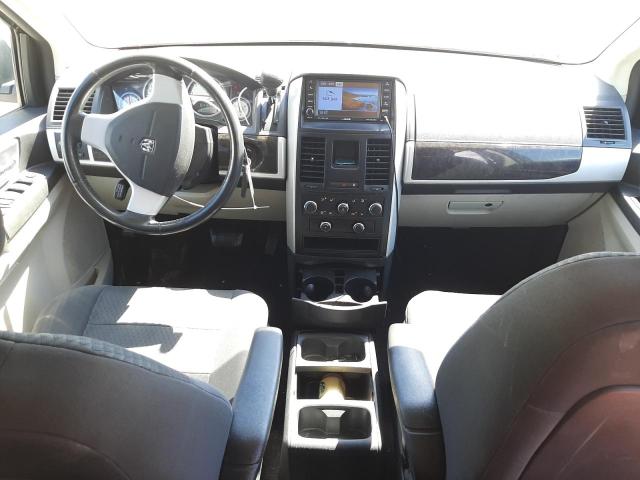 Photo 5 from auction – 2010 DODGE GRAND CARA with VIN 2D4RN6DX1AR390720
