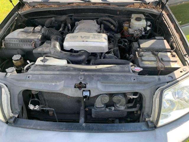 Photo 7 from auction – 2003 TOYOTA 4RUNNER SR with VIN JTEBT14R330013324