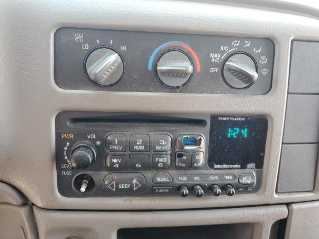Photo 9 from auction – 2004 CHEVROLET ASTRO with VIN 1GCDM19X94B104718