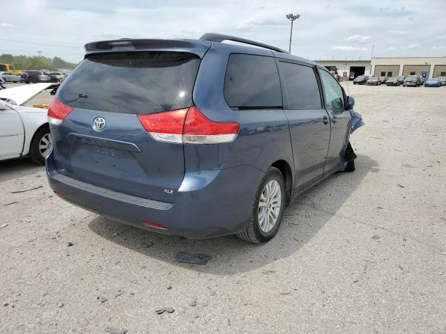 Photo 4 from auction – 2014 TOYOTA SIENNA XLE with VIN 5TDYK3DC3ES483524