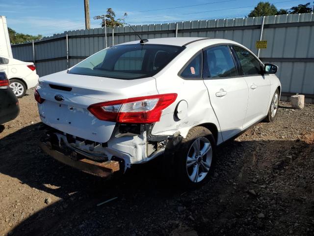 Photo 4 from auction – 2014 FORD FOCUS SE with VIN 1FADP3F21EL251077