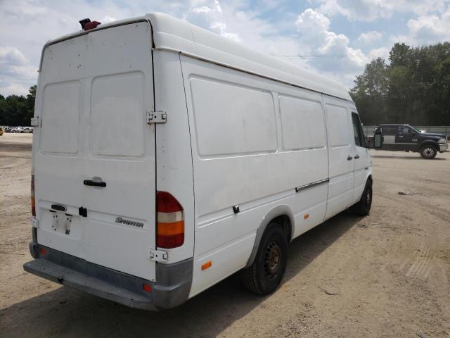 Photo 4 from auction – 2006 FREIGHTLINER SPRINTER 2 with VIN WDYPD744465969633