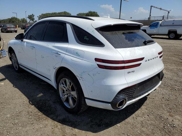 Photo 3 from auction – 2022 GENESIS GV70 BASE with VIN KMUMCDTC2NU040924