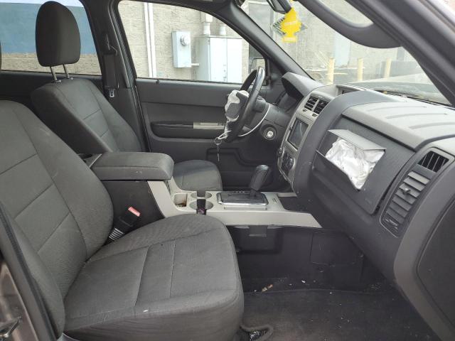 Photo 5 from auction – 2010 FORD ESCAPE XLT with VIN 1FMCU0D77AKD24931