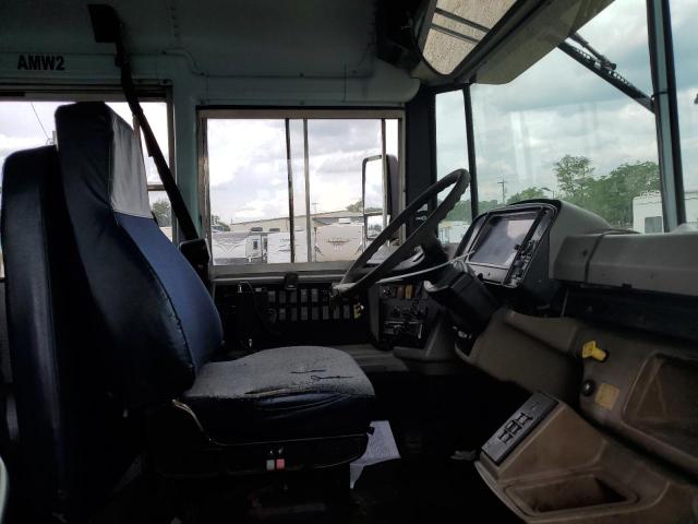 Photo 5 from auction – 2007 FREIGHTLINER CHASSIS FS with VIN 4UZAAXDC87CW91393