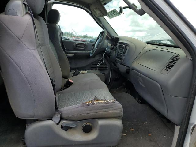 Photo 5 from auction – 2003 FORD F150 with VIN 1FTRX17223NA54911