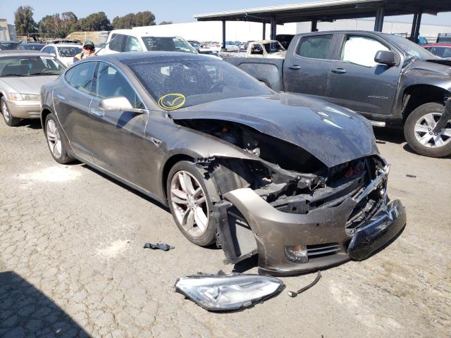 TESLA MODEL S P8 2015 with VIN 5YJSA1H44FF099922 - Photo from auction