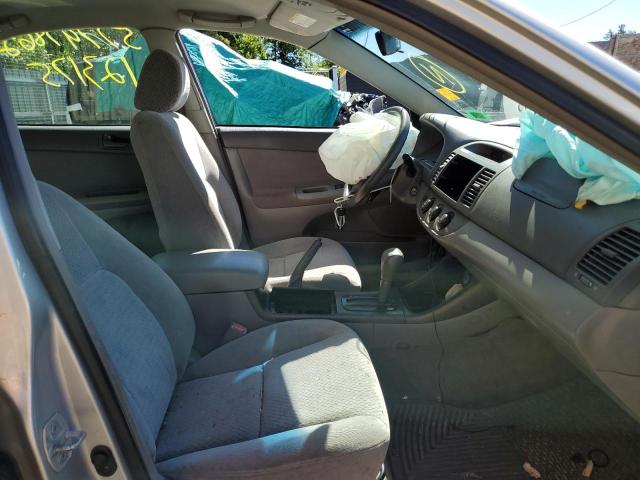 Photo 5 from auction – 2002 TOYOTA CAMRY LE with VIN 4T1BE32K82U053773
