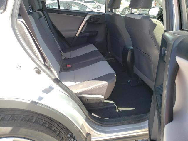 Photo 6 from auction – 2014 TOYOTA RAV4 LE with VIN JTMBFREV0ED062384