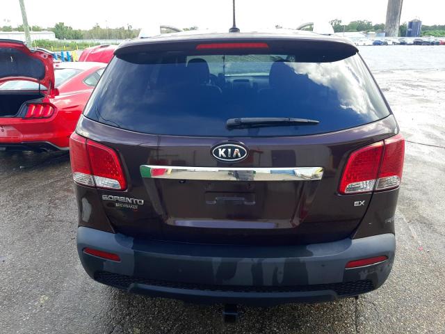Photo 9 from auction – 2011 KIA SORENTO EX with VIN 5XYKU3A11BG095722