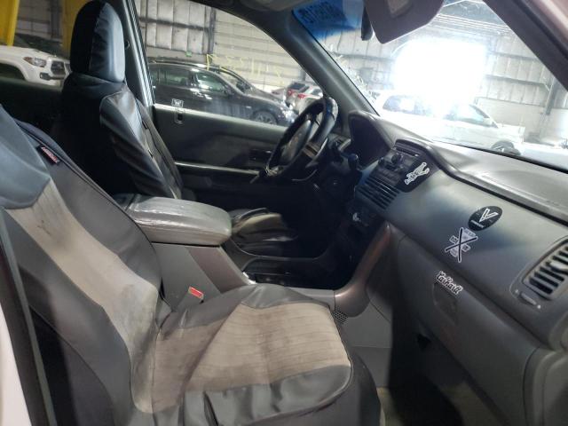 Photo 5 from auction – 2004 HONDA PILOT EX with VIN 2HKYF18494H549753