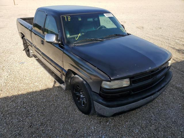 CHEVROLET SILVERADO 2000 with VIN 2GCEC19TXY1319826 - Photo from auction