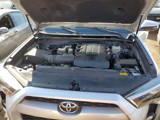 Zdjęcie 7 z aukcji – 2018 TOYOTA 4RUNNER SR z VIN JTEBU5JR2J5544006