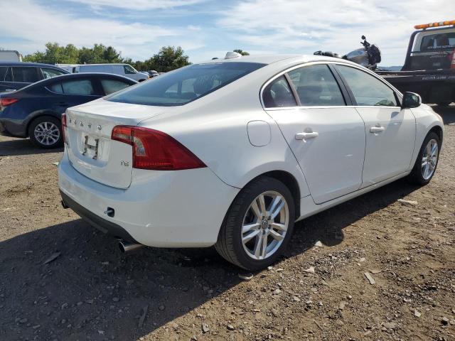 Photo 4 from auction – 2012 VOLVO S60 T5 with VIN YV1622FS2C2090828